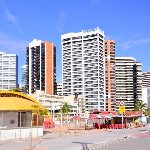Hotéis na orla de Fortaleza